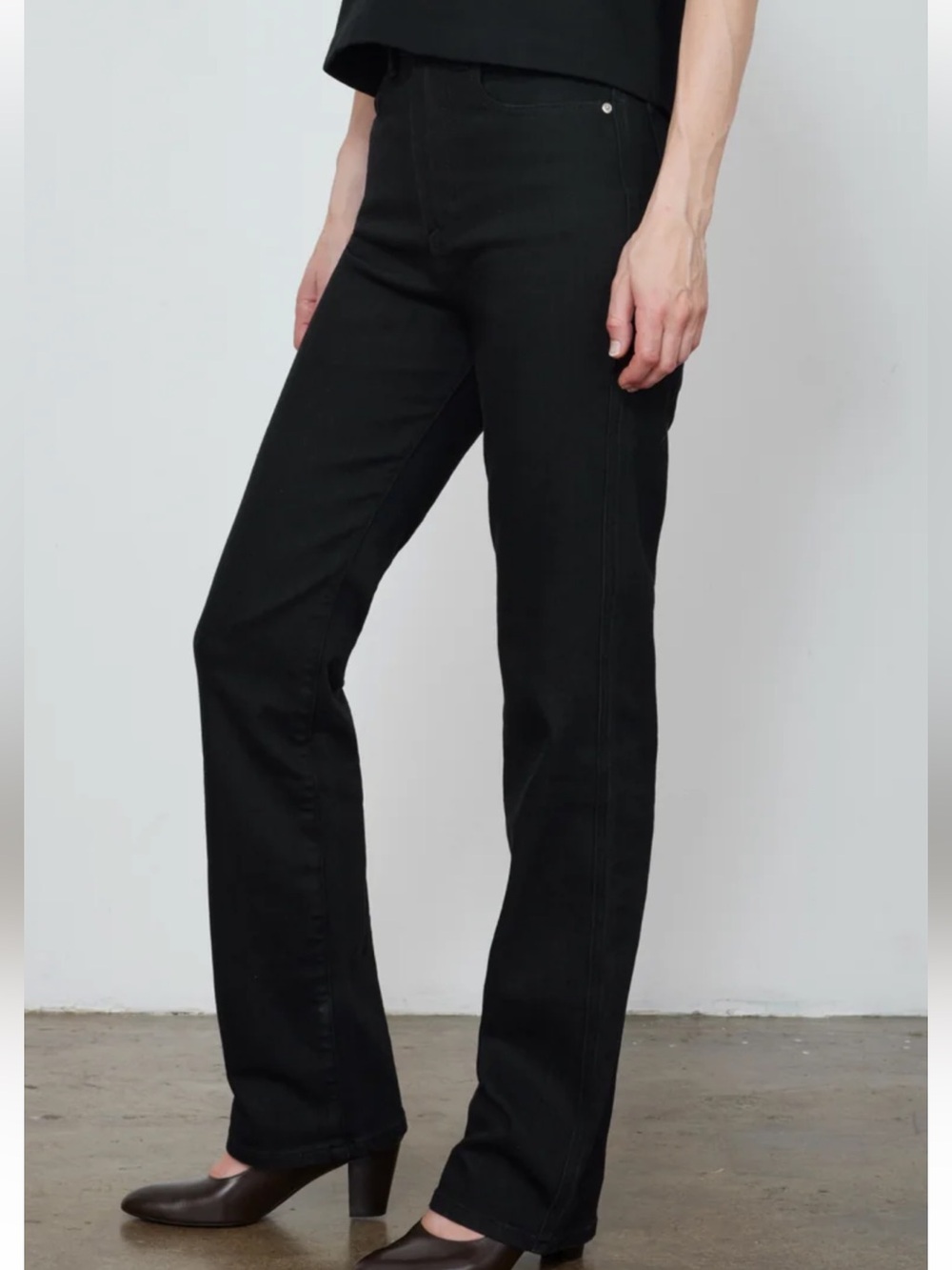 RUADH Women’s The Kerr Jean in Black Slim Straight Leg Size 27